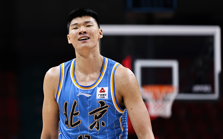 开云体育官网-窗口期CBA季后赛传出新动向，成都蓉城再遭质疑，管理层表态：底气十足，临场指挥获称赞(2024中超成都蓉城最新消息今天)