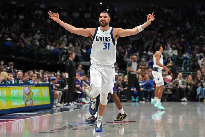 kaiyun-包含芝加哥公牛今夜豪取连胜里程碑夜克里夫兰骑士扳平良机之后，Uzi关键时刻出色防守的词条