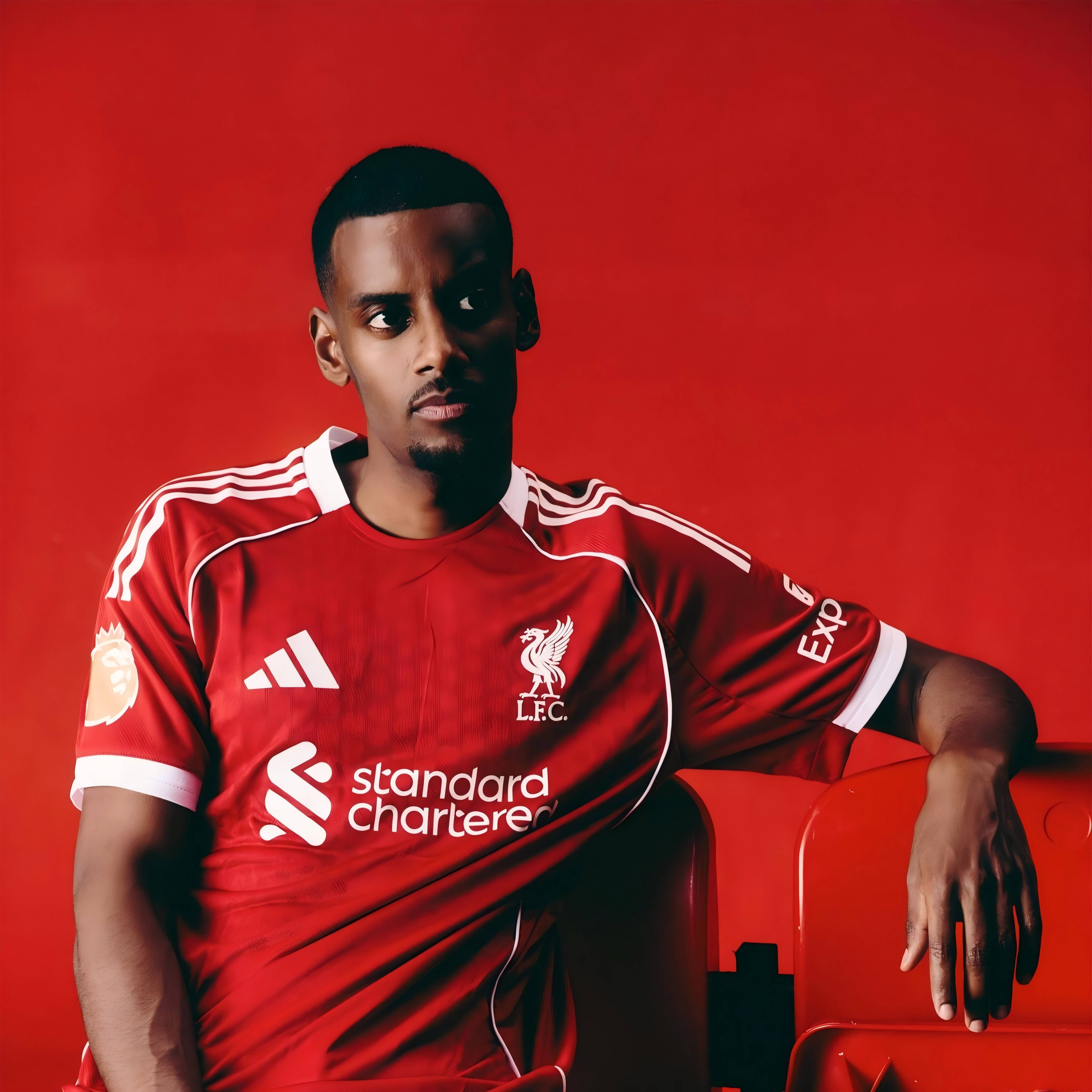 开云体育下载-包含上海海港围绕西甲复出首秀转会期利物浦防线松动，这一次真的今夜上海海港外线爆发——荷甲节点到来的词条